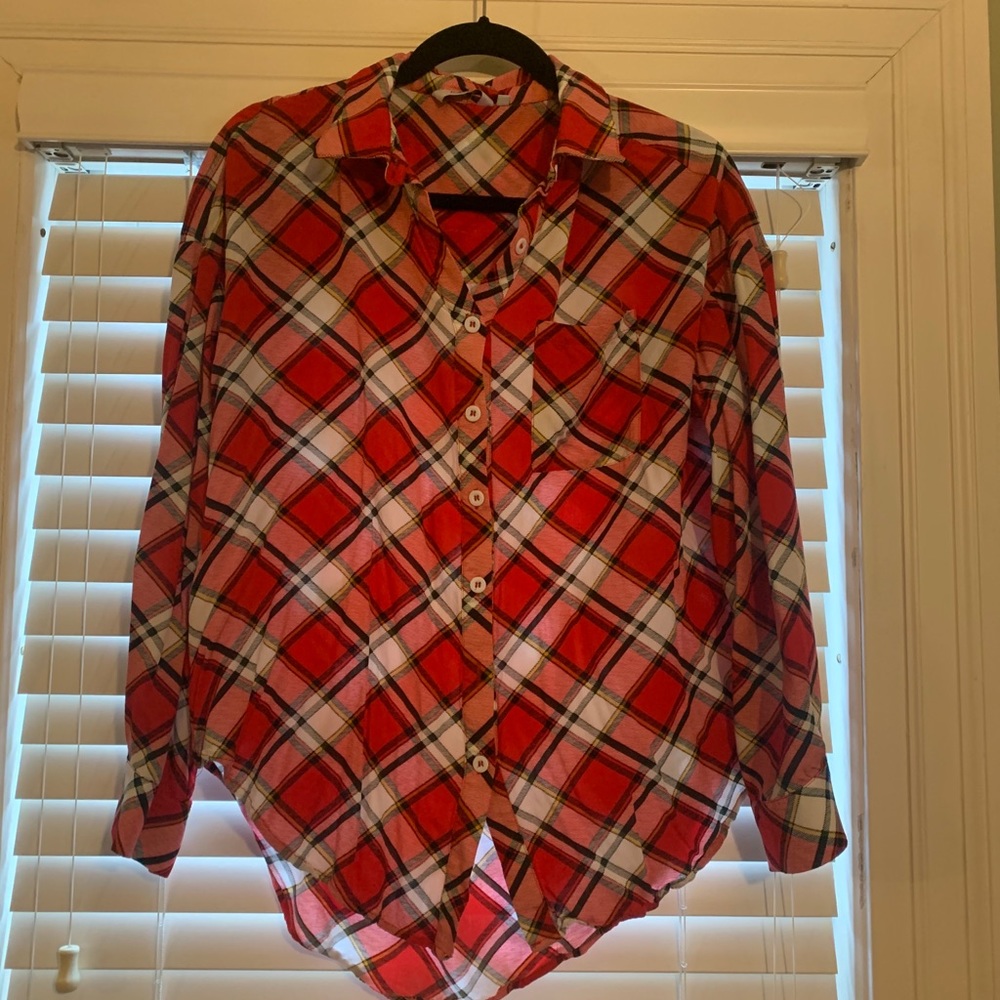 2/$20 Size x-large plaid button down shirt. EUC